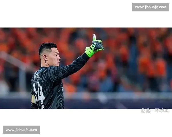 王大雷红牌扔袖标致歉：职业精神与信任危机的双重警示